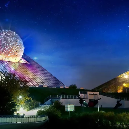 Du Futuroscope 호텔 *